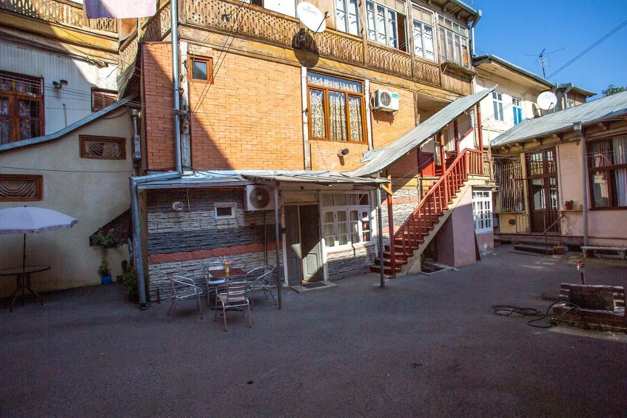 Saba Apartment-1 On Freedom Square Tbilissi